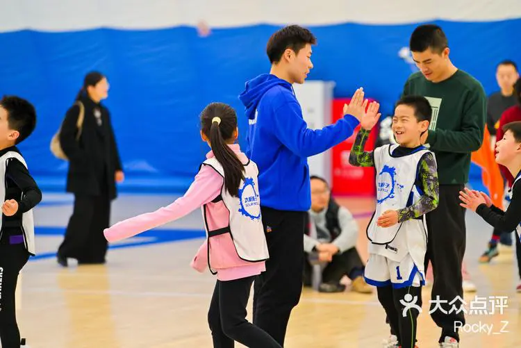 如何借助专业篮球教练提升个人声誉_0